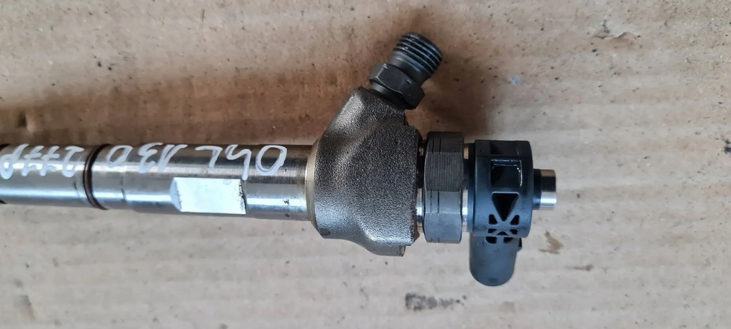 фото №13, A4 b9 8w форсунка топлива 2.0 tdi 04l130277p a5 8w q5 a6 vw audi