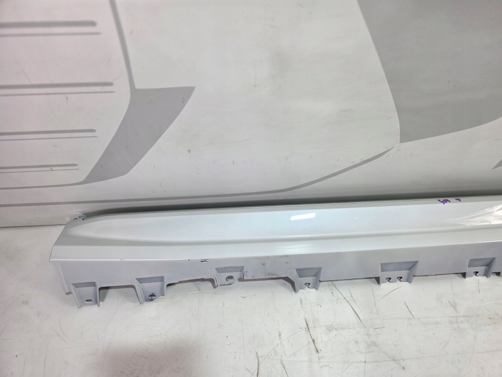 фото №5, Молдинг поріг права bmw x7 g07 lci m-pakiet a96 mineralweiss 7441108