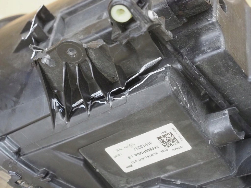 Nissan juke 2 f16 19- full led фара ліва перед європа 89913237 260606pm0a Зі Шроту