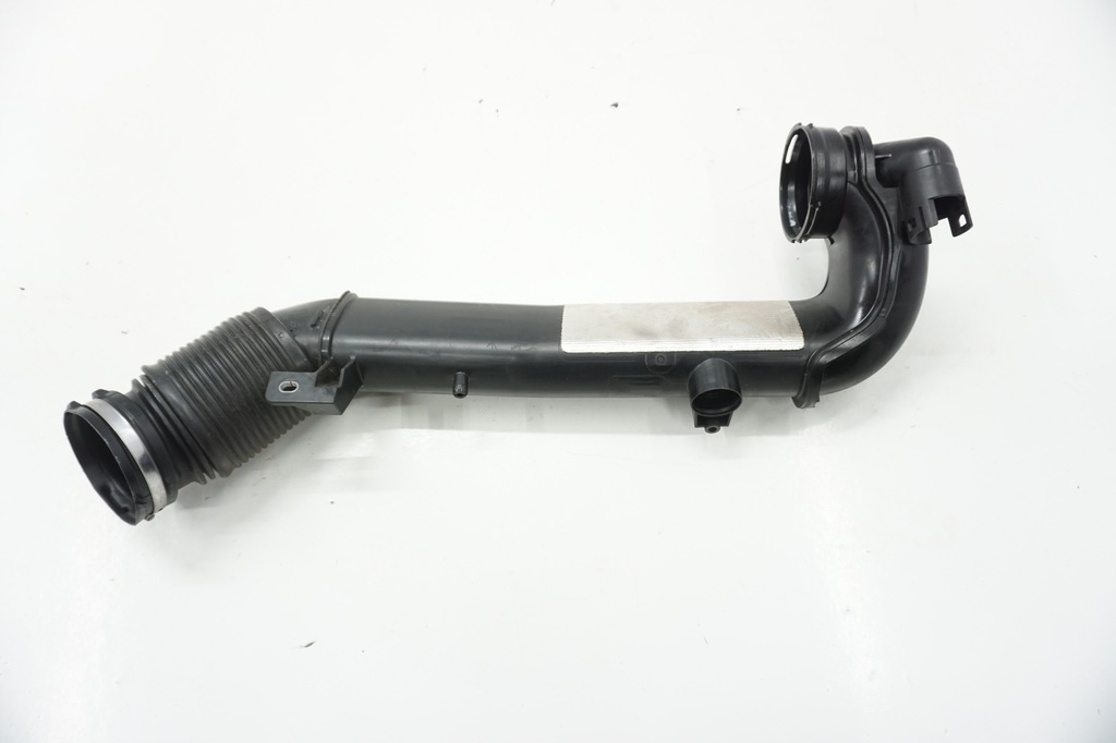 фото №1, Bmw 2 f46 труба воздухозаборник воздуха 1.5d 8511377