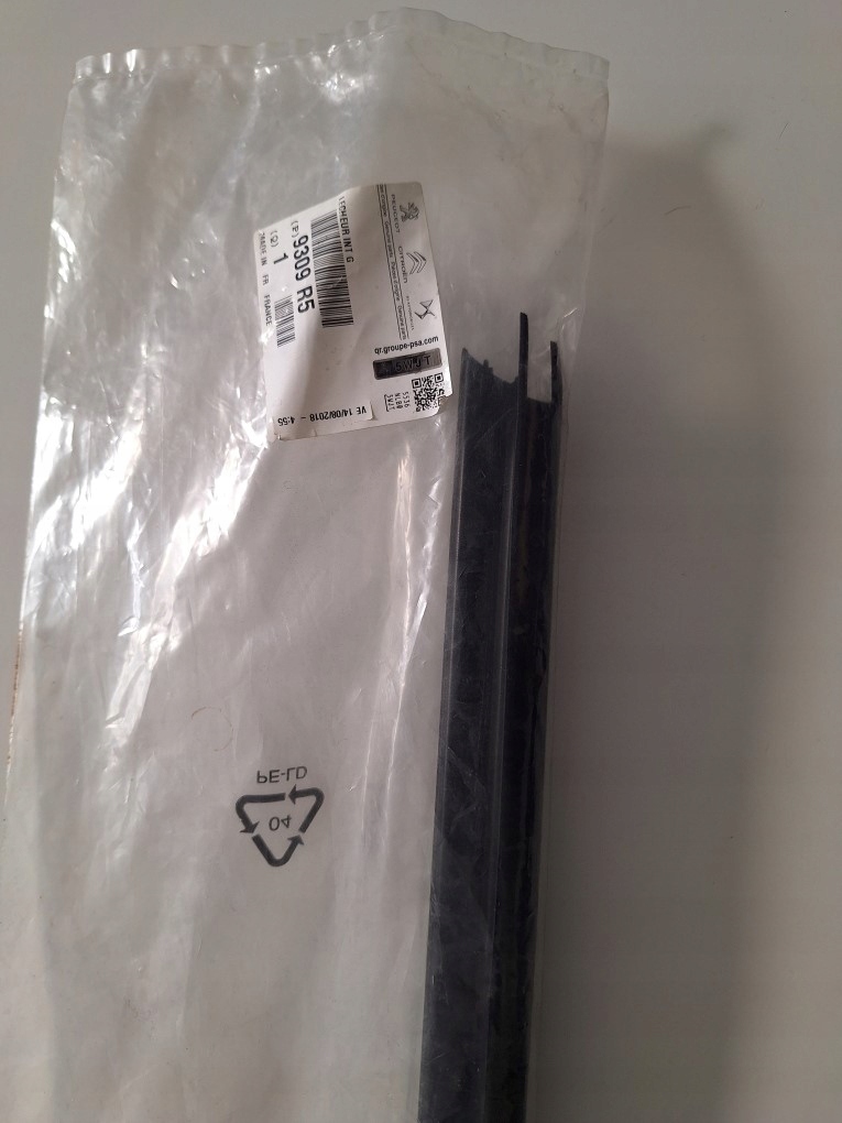 фото №1, 3008 i 5008 i молдинг ущільнювач wewnęt. двері ліва перед nowa 9309r5