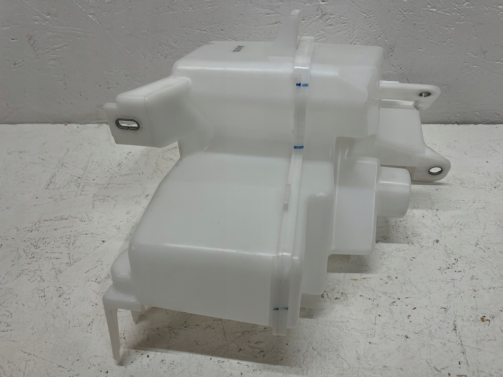 фото №6, Toyota corolla cross бак розпилювача 8531516230