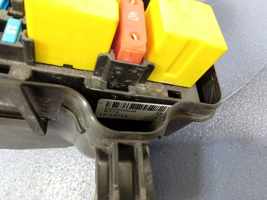 фото №6, Peugeot 301 коробка запобіжників pcfpp00048