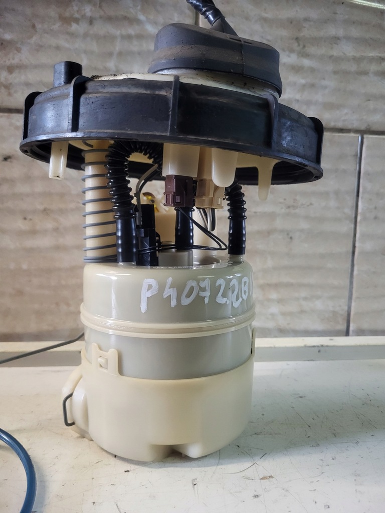 фото №4, Насос поплавок пального peugeot 407 2.2 16v 9647082680