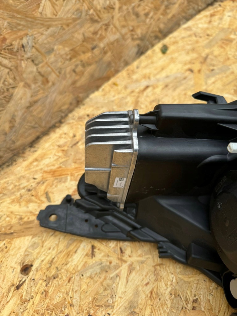 фото №5, Renault megane iv комплект лампа перед led лінза