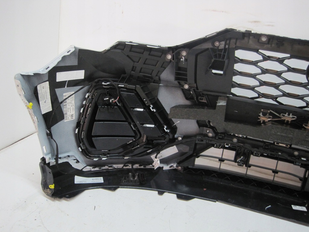 фото №15, Бампер audi q3 83a s-line 4 pdc перед передній