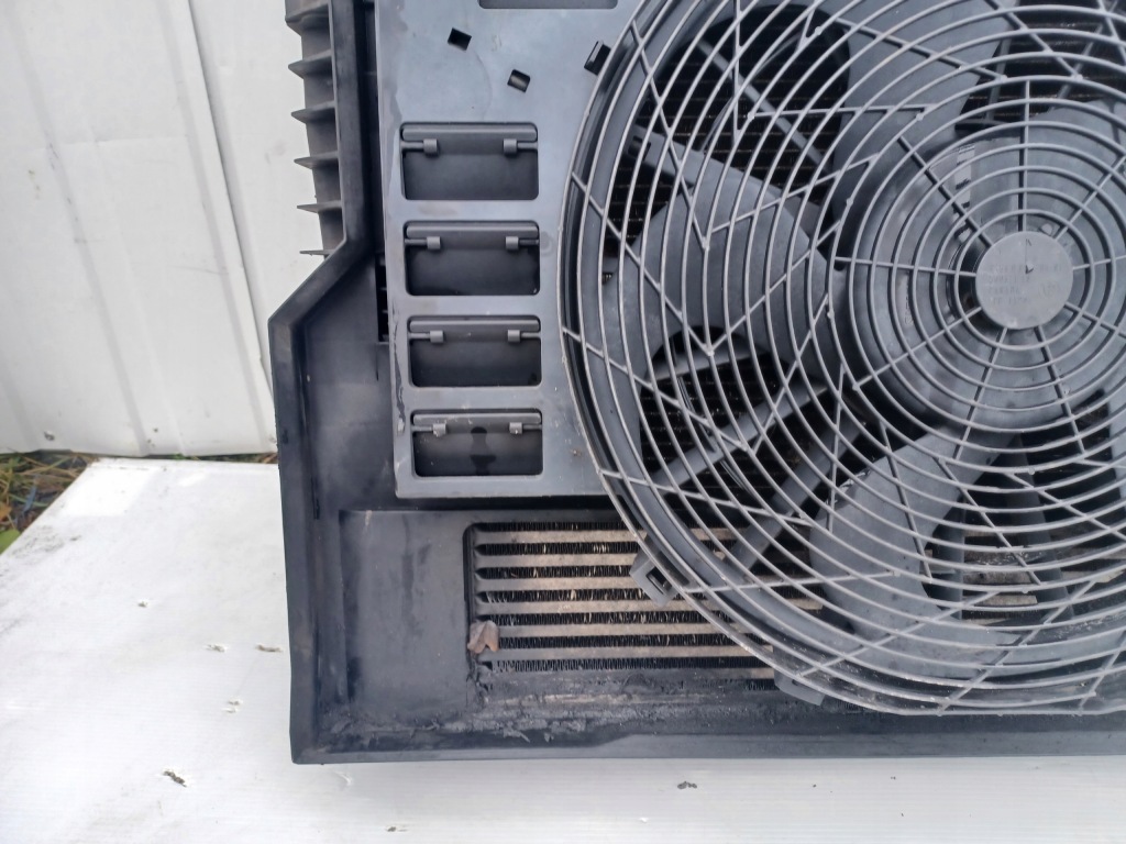 Bmw 7 e65 3.0d радіатор води комплект вентилятор 6921380 7795383 Оригінал