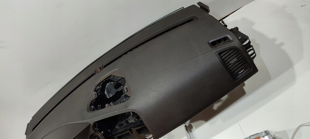 фото №4, Volvo xc60 панель приладів консоль подушка безпеки подушки безпеки ремені