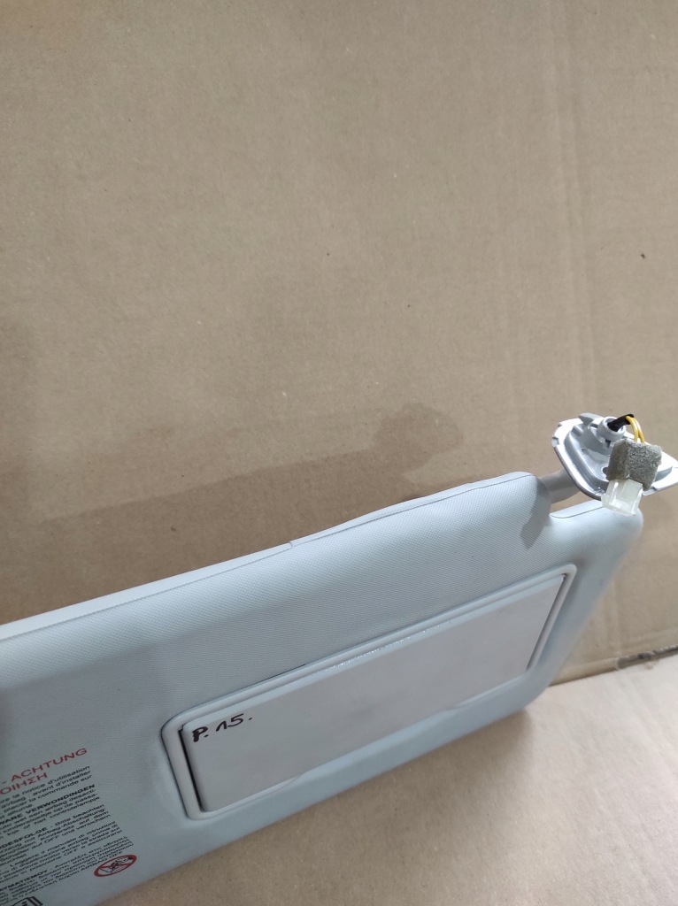 Козырёк накладка солнцезащитная правый  renault koleos 1 Оригинал