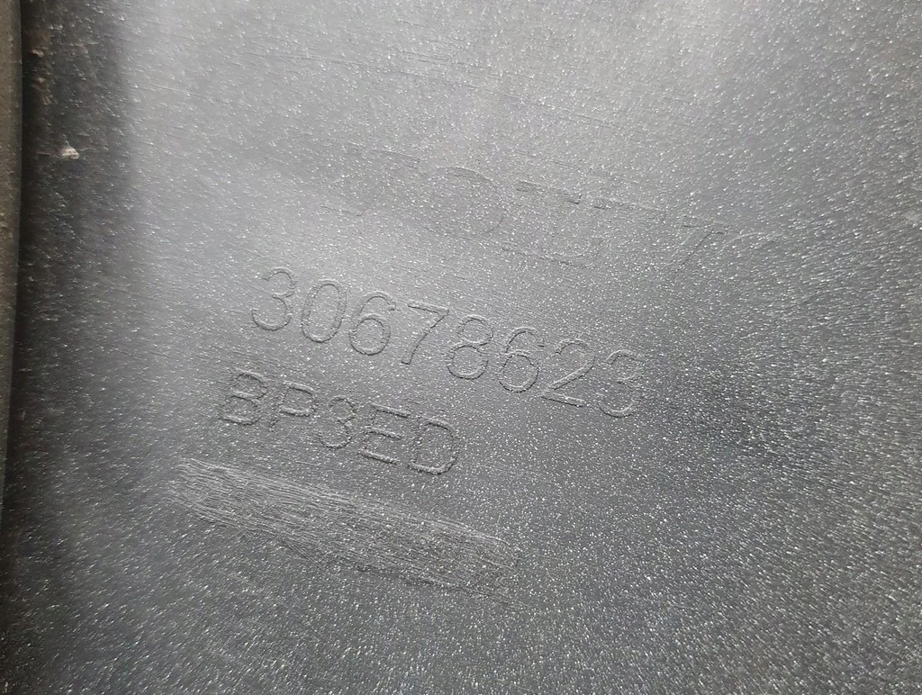 фото №9, Бампер передній перед 614 pod омивачі volvo v70 iii lift 30678623