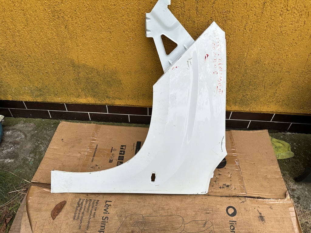 фото №5, Berlingo partner combo крыло левый передний