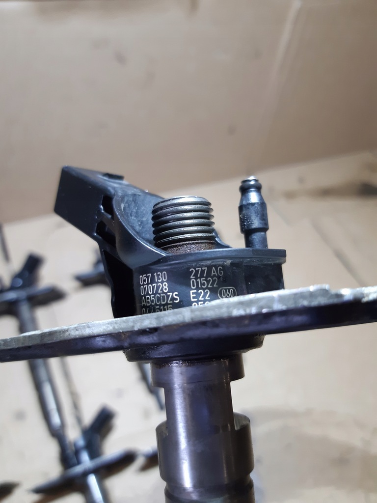 фото №9, Audi q7 4l 4.2 tdi форсунка инжектор 057130277ag