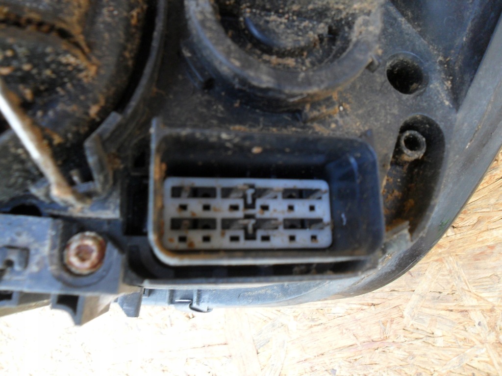 фото №16, Volvo v50 s40 ii лампа левая 30698885