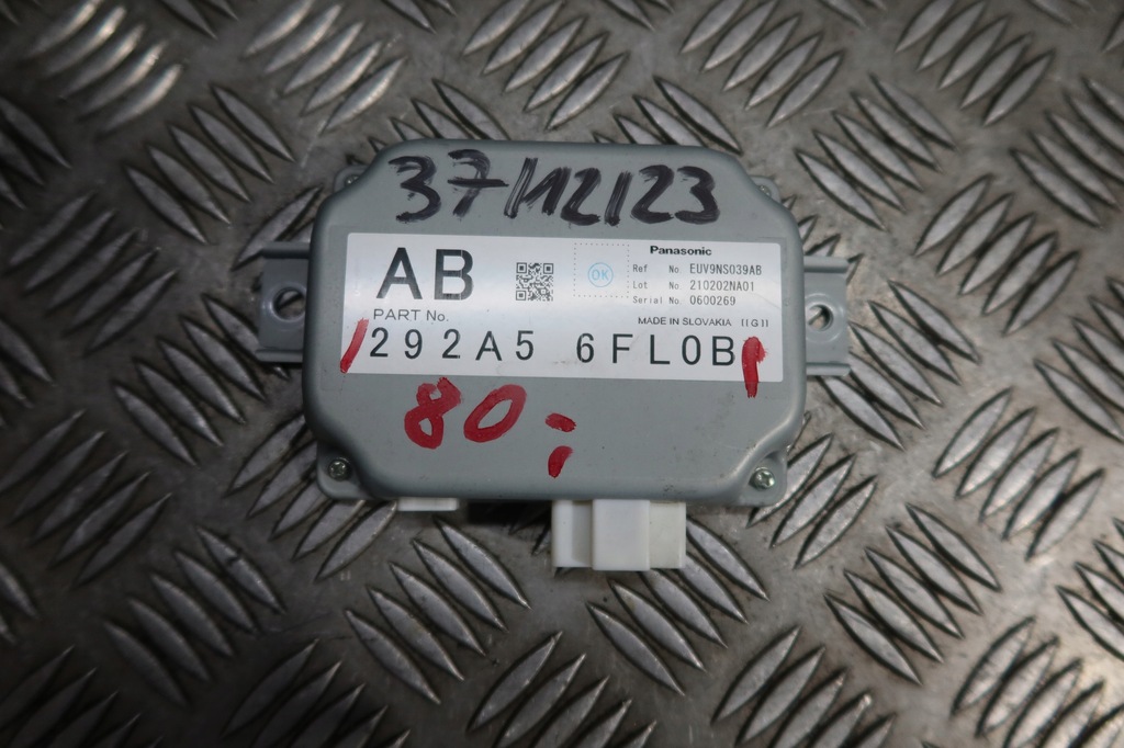 фото №1, Модуль камеры блок управления clio v 292a56fl0b