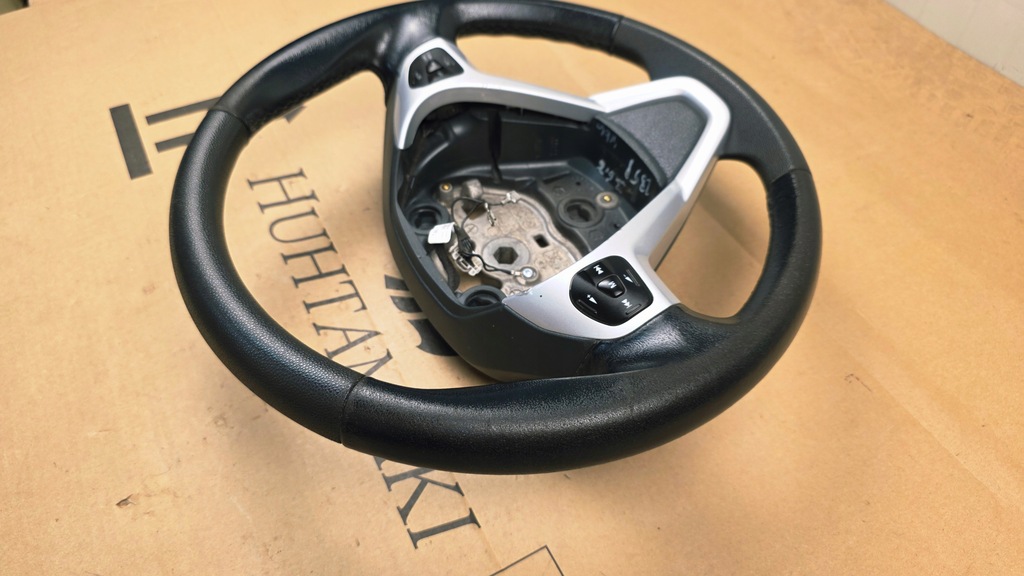 фото №9, Ford fiesta mk7 b-max transit courier 2009 rok повітропровід шкіряний круїз-контроль