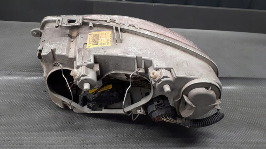 фото №4, 468261940 фара правий alfa romeo 147