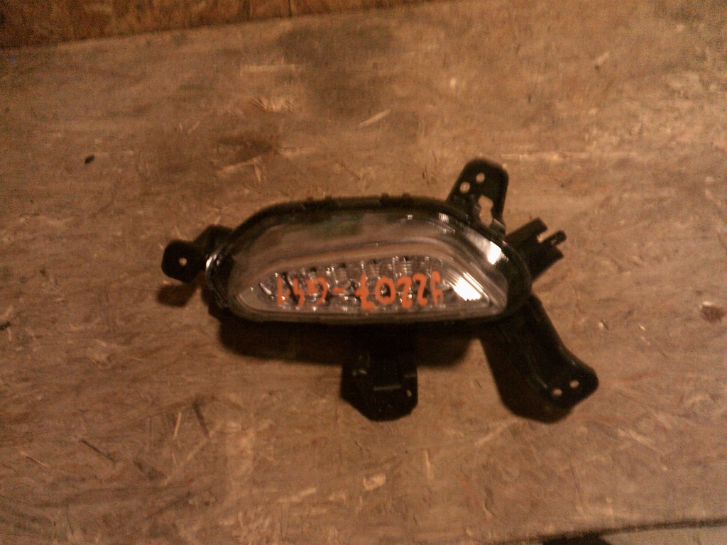 Купить Противотуманная фара левый led drl i30 92207-g41