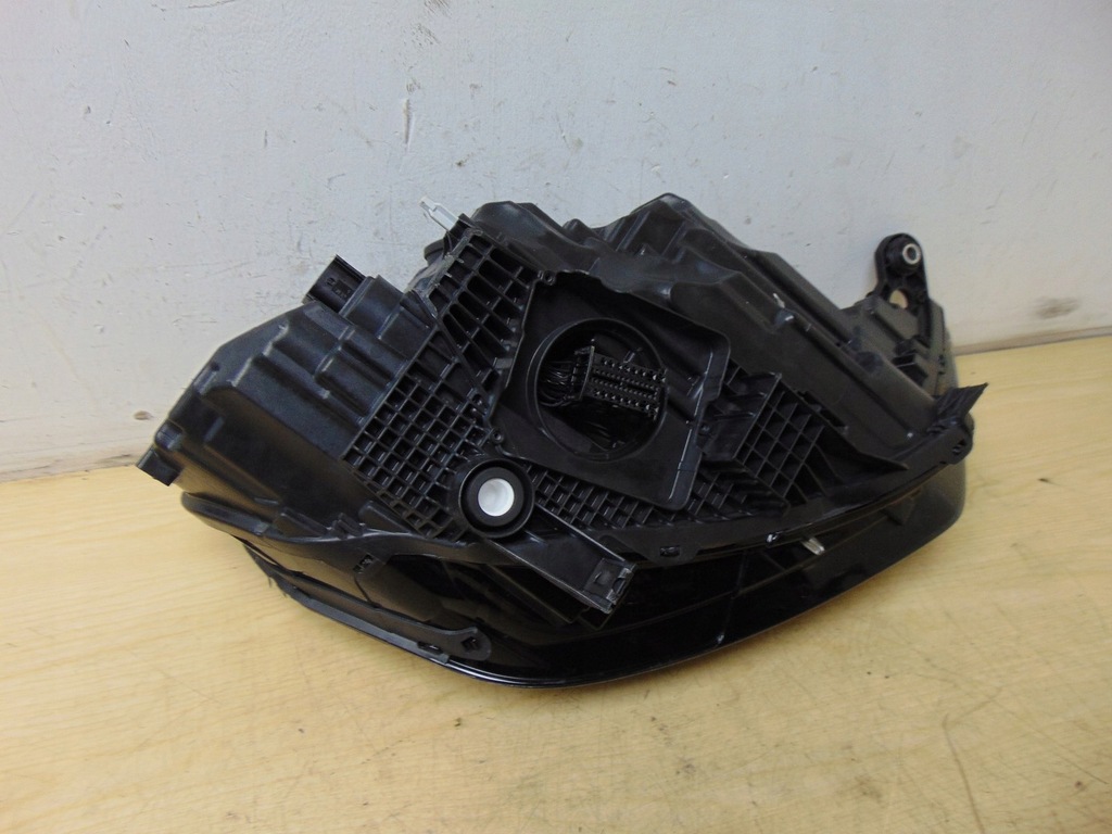 фото №10, Лампа ліва перед audi a1 82a europa full led