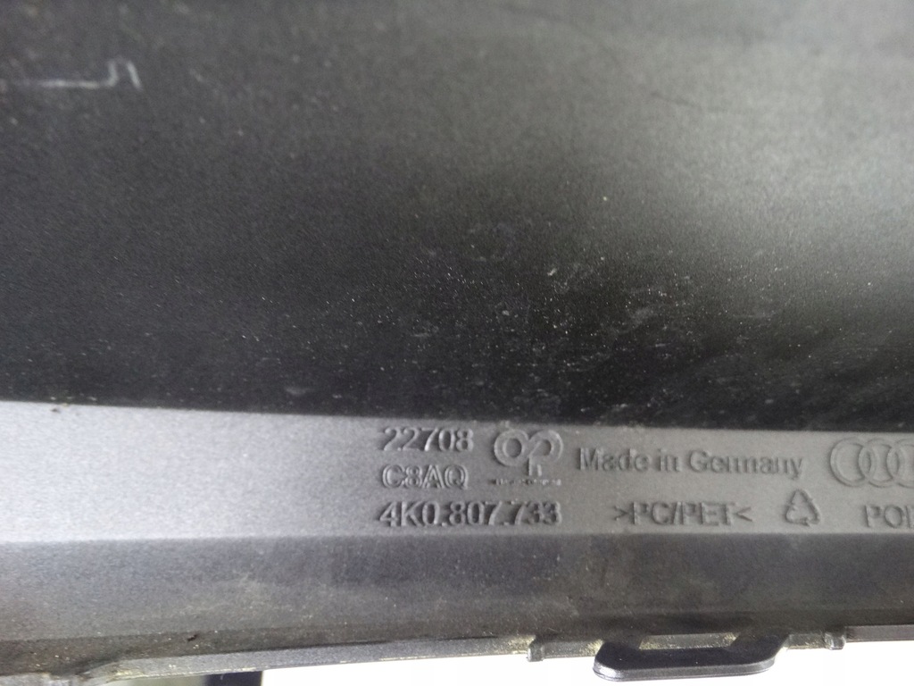 фото №16, Audi a6 c8 allraod 4k 18-23 спойлер бампера молдинг 4k0807733 оригинальная