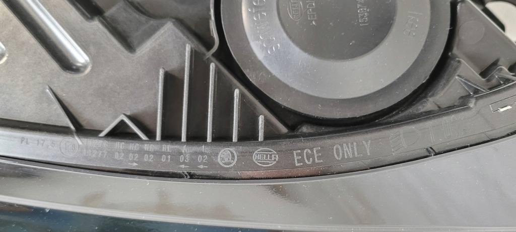 фото №15, Лампа правая skoda enyaq iv 5lb ,,skoda crystal lighting,, 2020- 5lb941016b