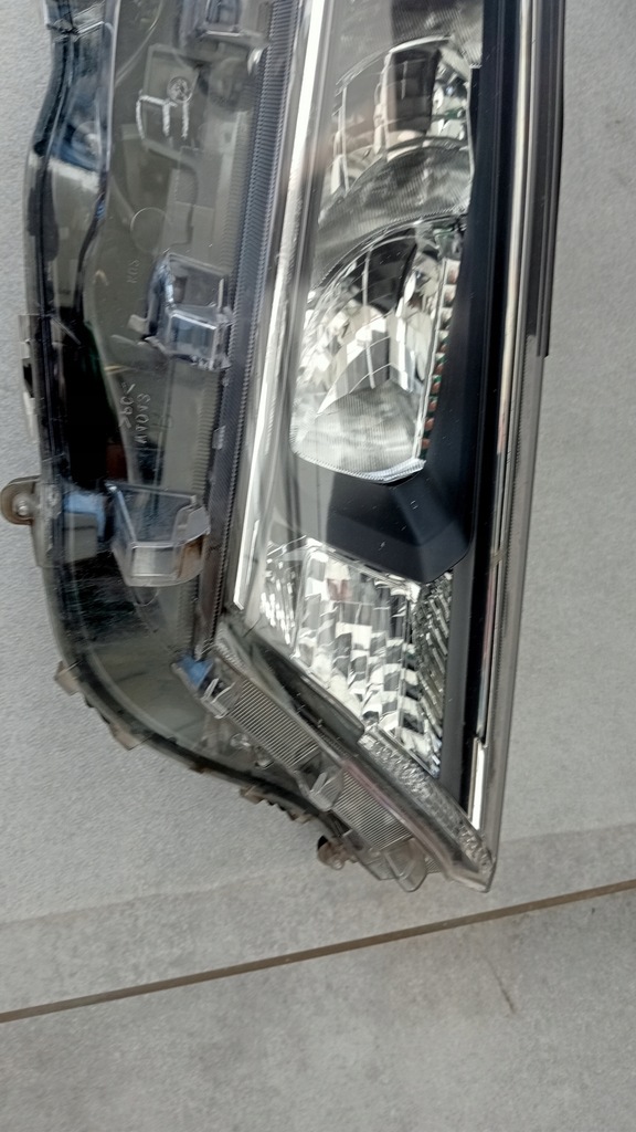 фото №11, Фара правый full led toyota rav4 v 81145-42842
