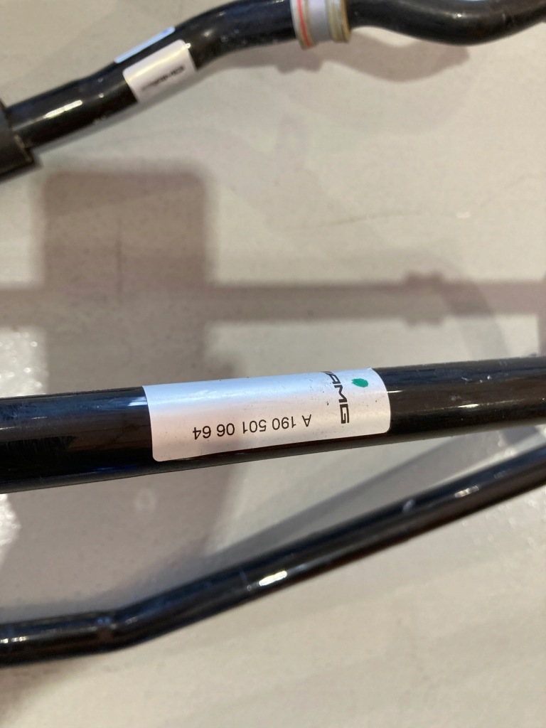 Mercedes benz amg gt a190 труба трубка води водяна шланги дроти охолодження в Україні