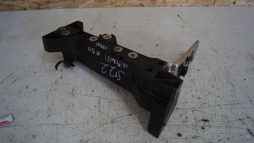 фото №6, Направляющая правый перед infiniti q50