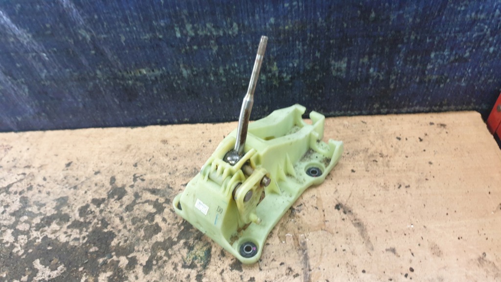 фото №1, Honda accord vii домкрат переключения передач