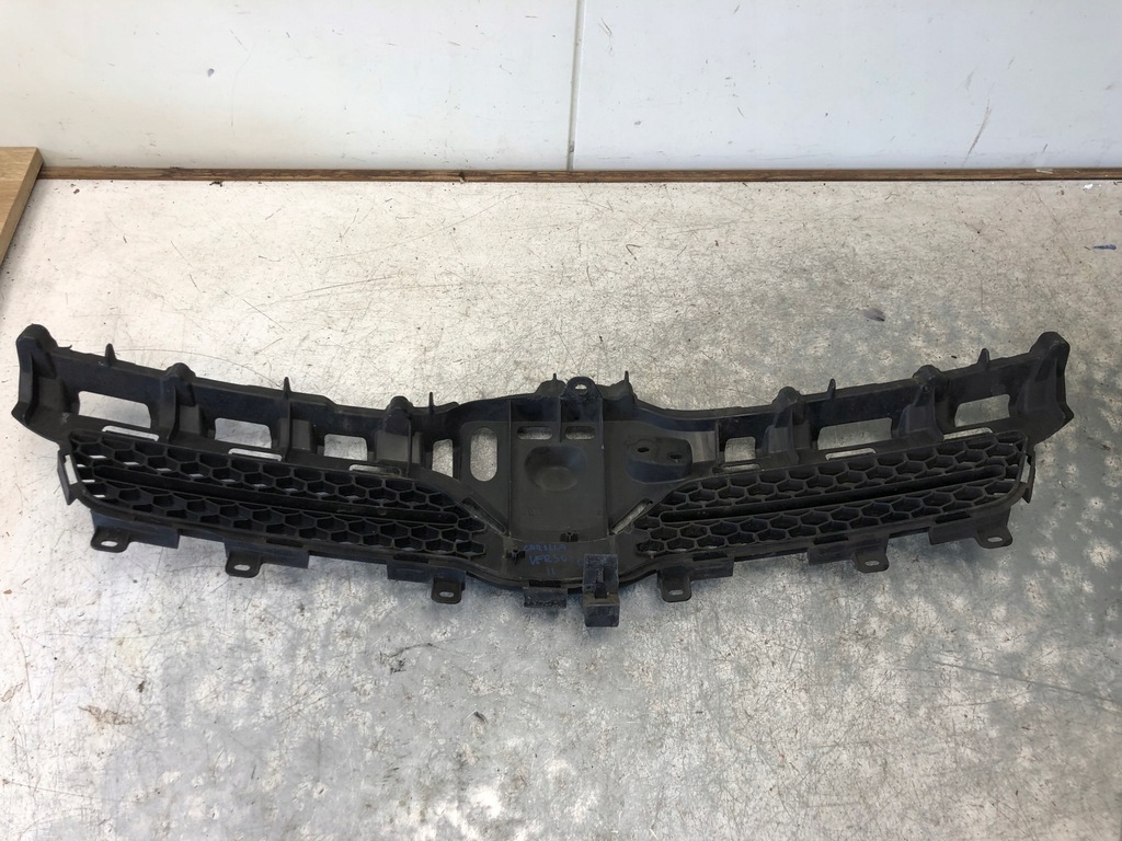 фото №5, Решётка радиатора решётка радиатора toyota corolla verso ii 53111-0f030