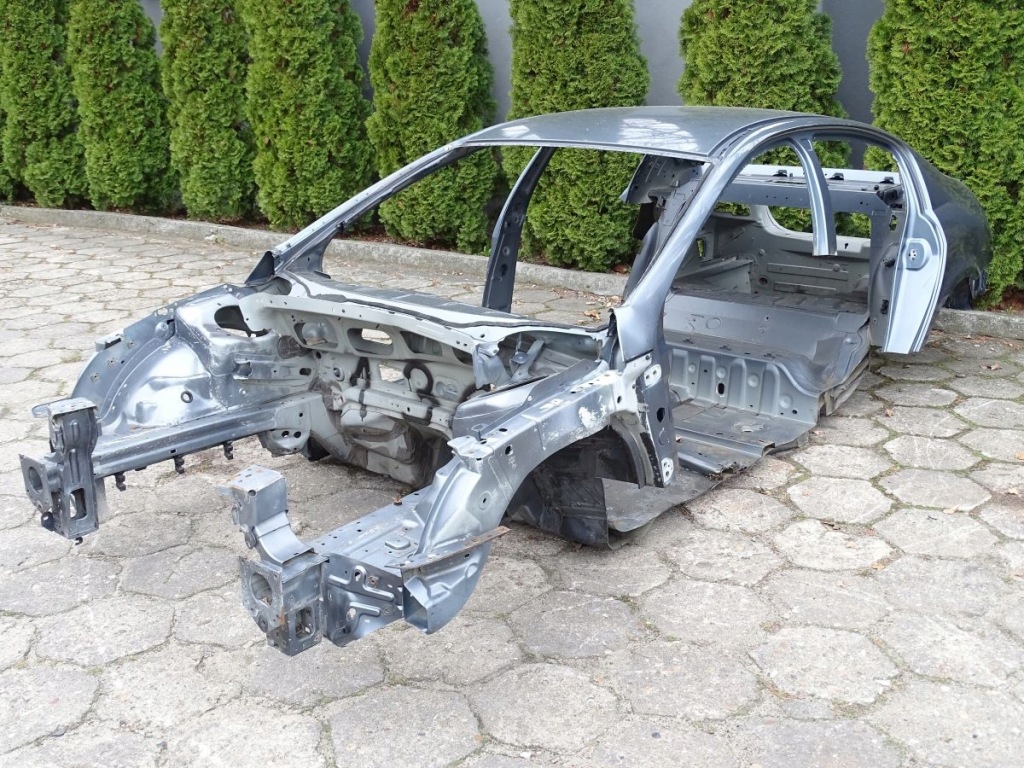 фото №1, Peugeot 407 04-11 четверть блок двигателя a лонжерон подкрылок левый перед ezwd #136