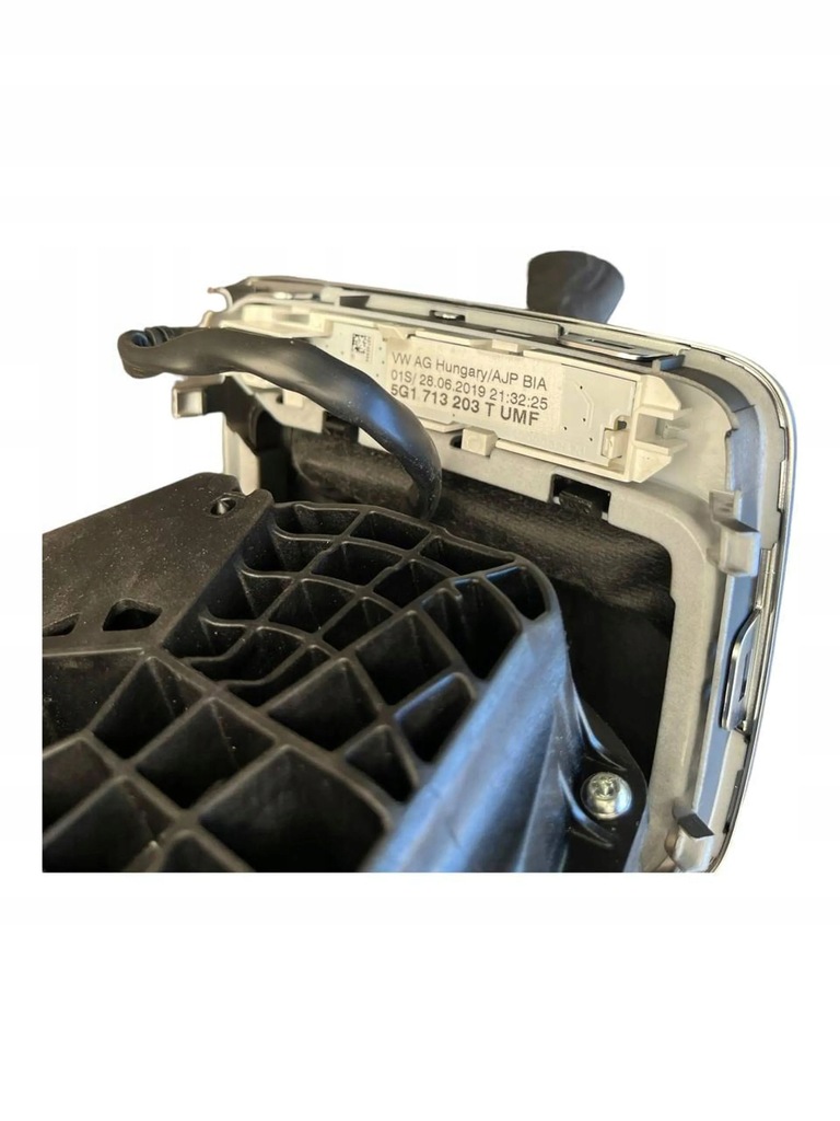 фото №7, Volkswagen golf vii 2017 домкрат перемикання передач / верхній