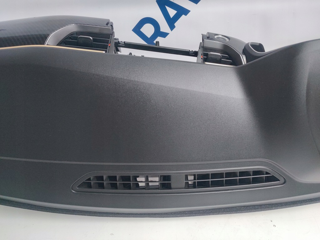 фото №9, Панель приладів консоль подушка безпеки датчик ремені renault arkana rs line золотий ремінь