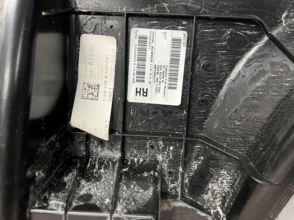 фото №7, Bmw x5 g05 обивка обшивка багажника правый задняя 5a40e14