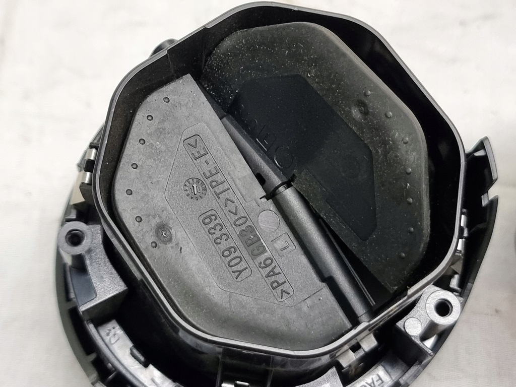 фото №6, Mercedes w176 решётка решётки обдув красные kpl