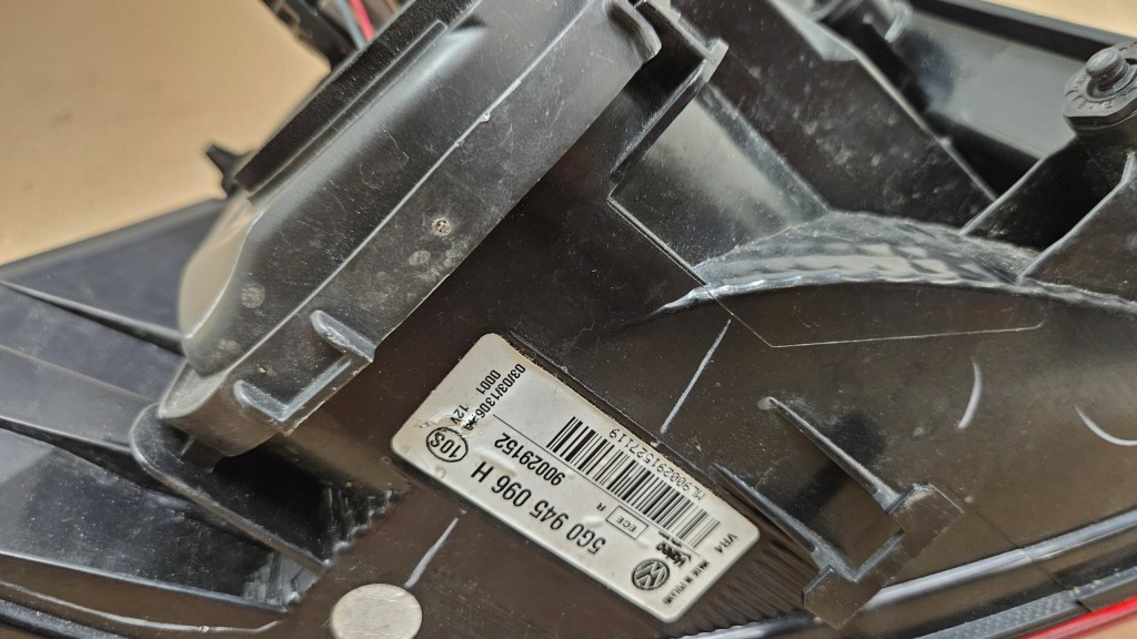 фото №8, Лампа задняя задняя правая vw golf vii 5g0945096h