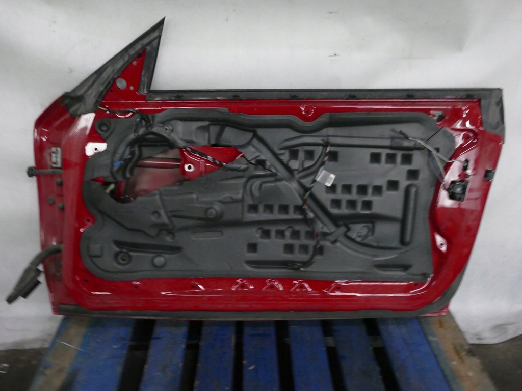 фото №16, Bmw 1 e81 e82 e88 дверь правое a61 karmesinrot