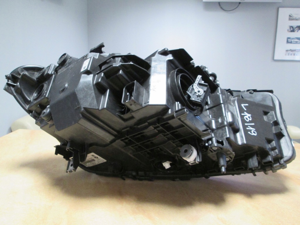 фото №9, Bmw 5 g30 g31 лампа перед левая led 7439183