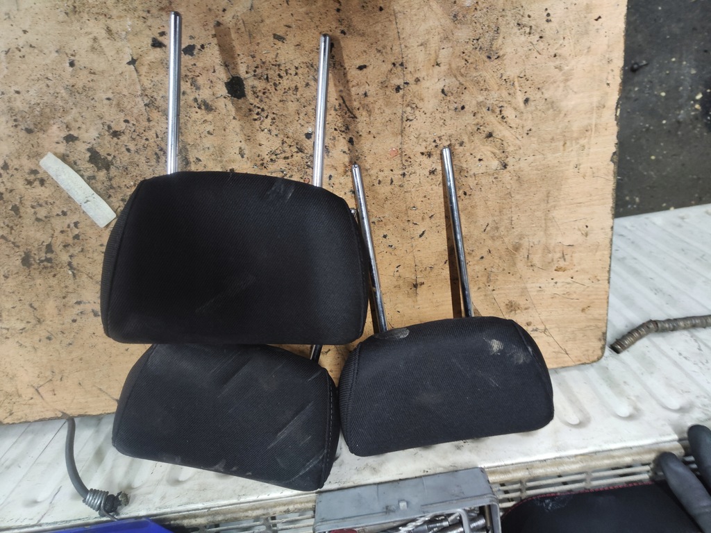 фото №1, Hyundai ix20 підголівники задня задні комплект