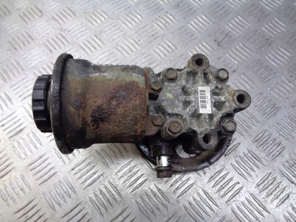 фото №1, Насос усилителя toyota avensis t25 2.0 d4d