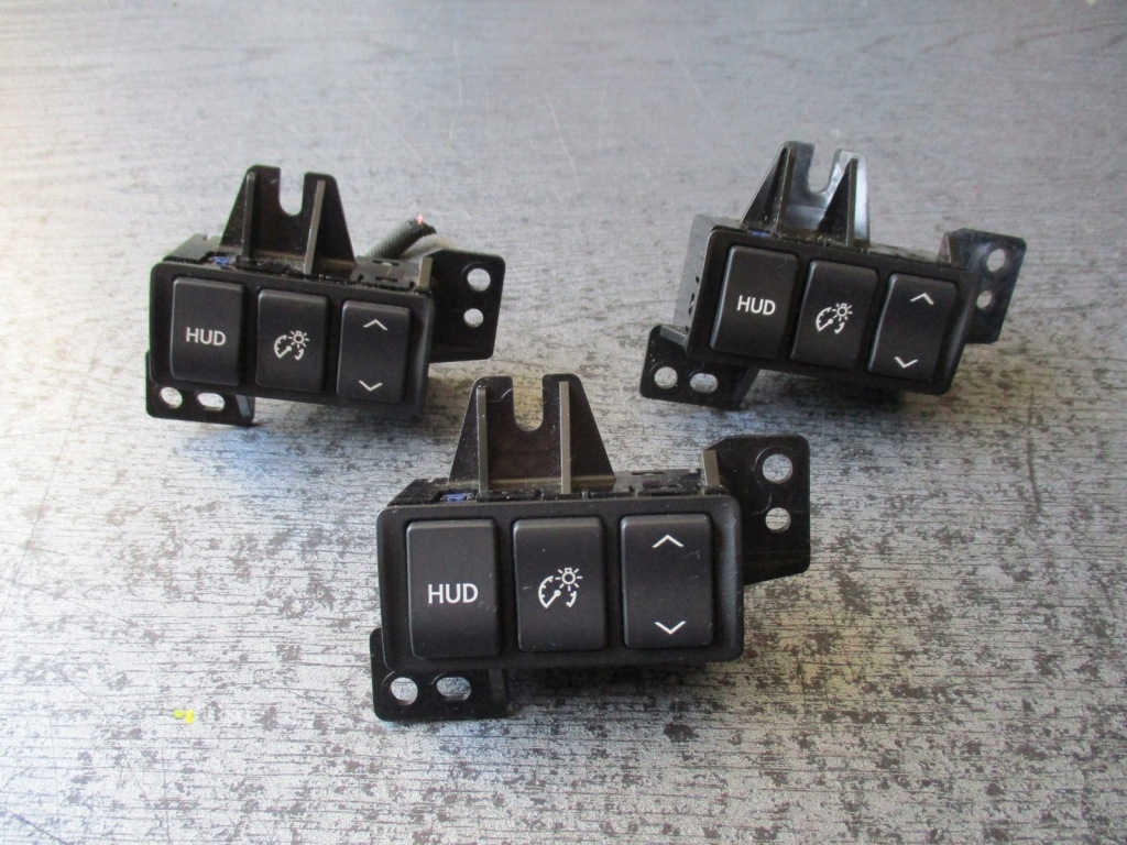 фото №1, Перемикач фаркоп lexus rx 450h 75d734