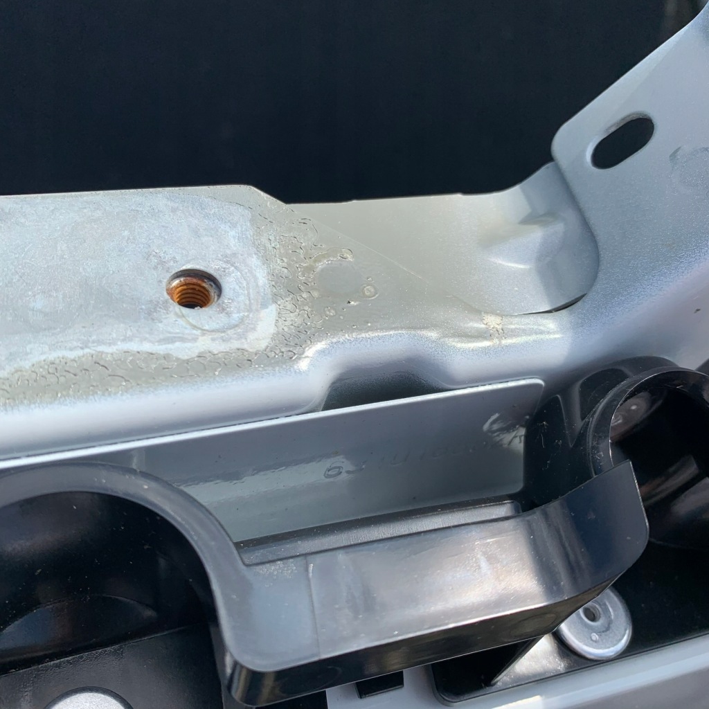 фото №9, Renault trafic iii iv lift левый крыло перед направляющая белый ov369 631018862r