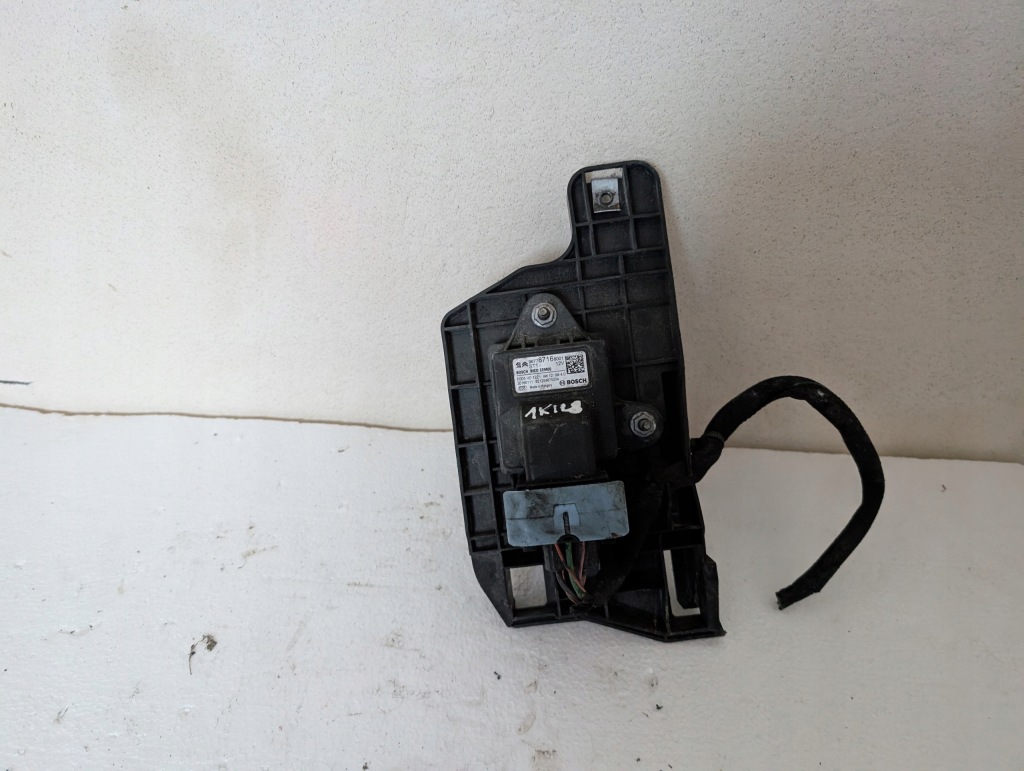 Купить Citroen peugeot модуль блок управления запуск стоп 967787168001