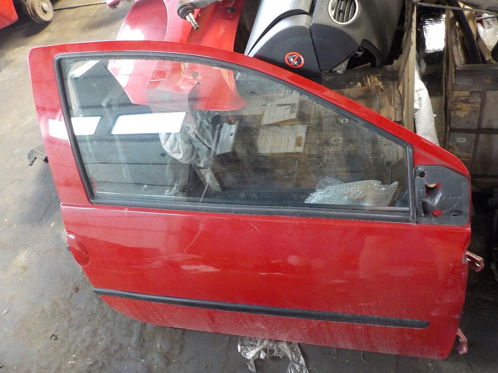 фото №1, Renault twingo ii дверь правый перед do покраска