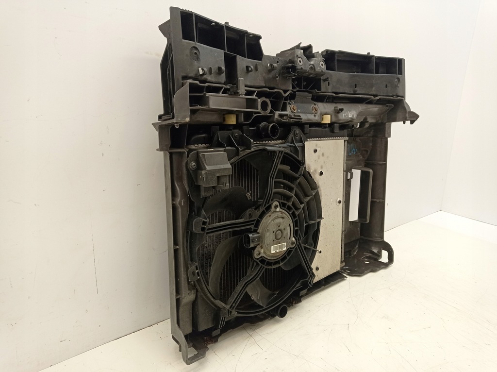 фото №6, Citroen c3 picasso pas передний радиатор