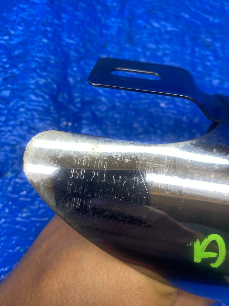 фото №9, Porsche macan 95b s наконечник выхлоп 95b253682p