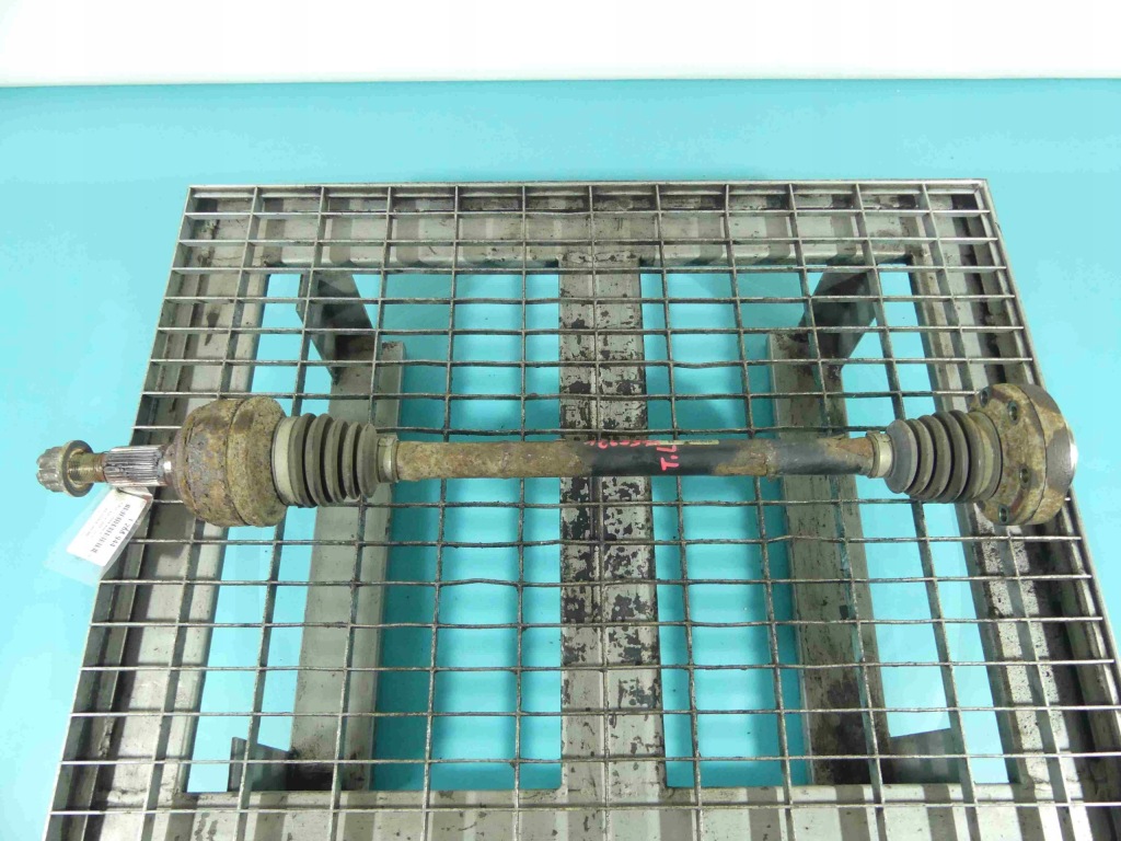 фото №1, Привідний вал ліва audi q7 i 4l 3.0 tdi v6 7l8501201