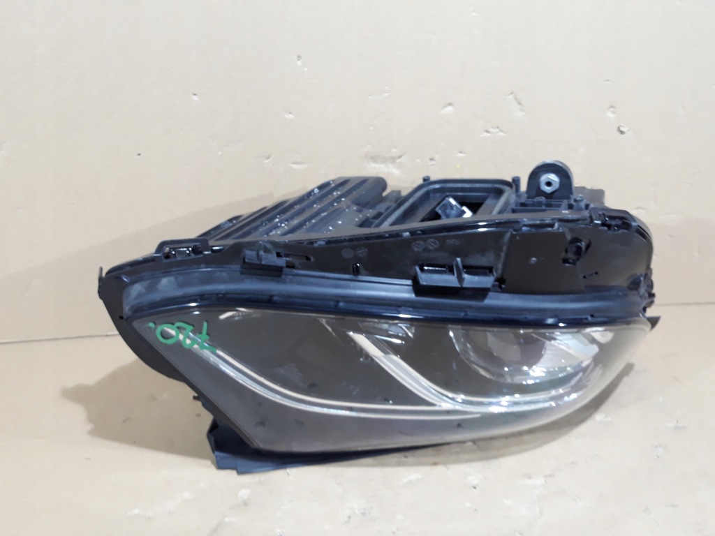 Mercedes e klasa 213 led фара правая передняя Киев