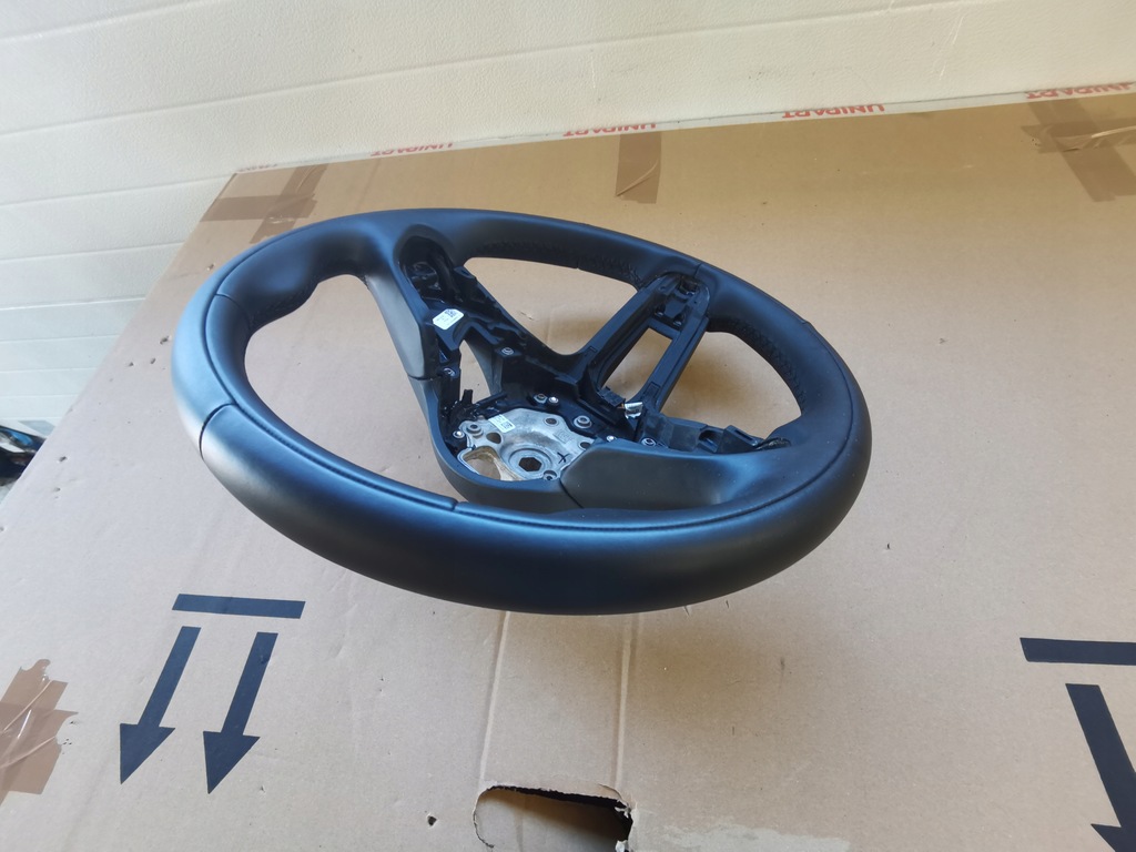 фото №9, Jaguar f-pace - воздуховод кожаный idealna