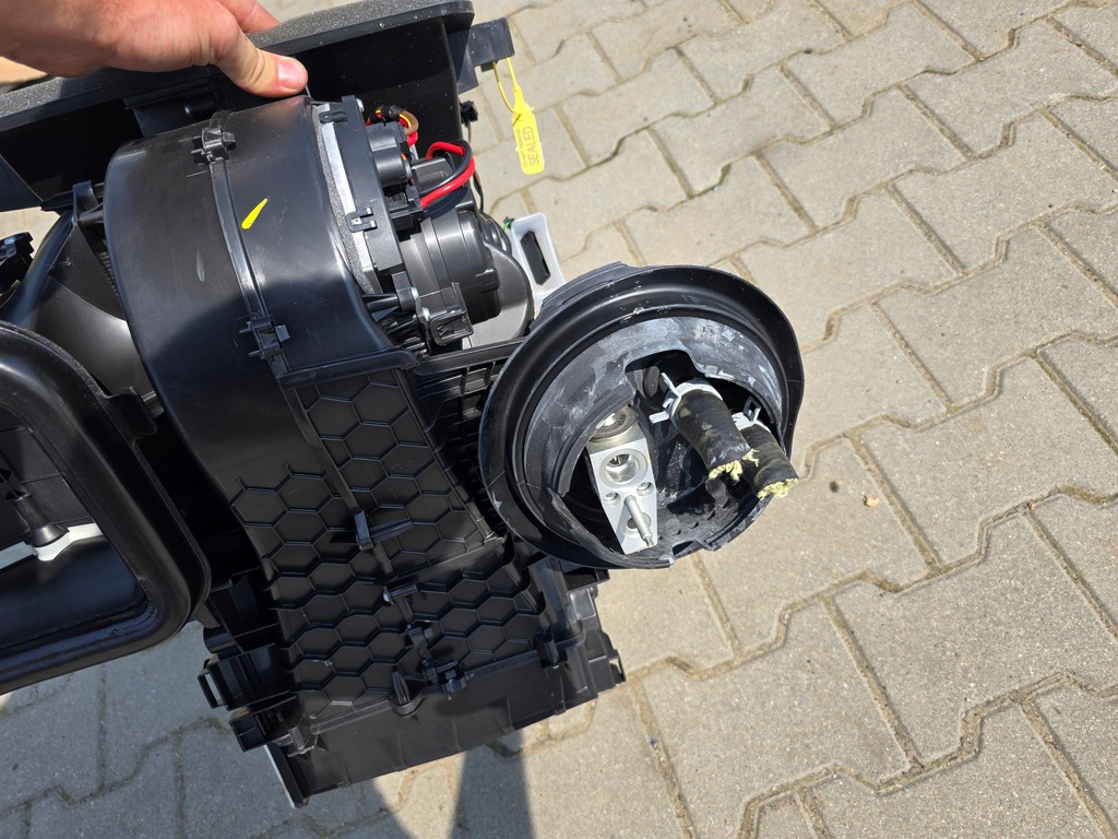 фото №8, Обігрівач bmw 2 u06 x1 u11 mini u25 9890103