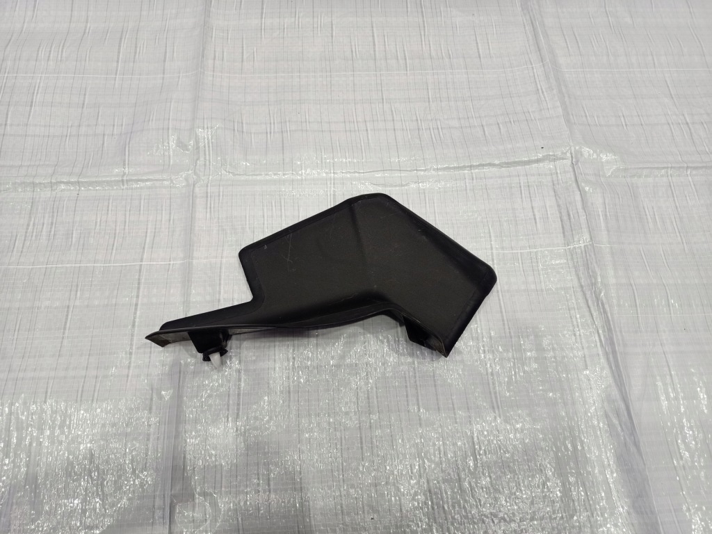 фото №1, Jaguar e-pace захист лампи задня задній ліва